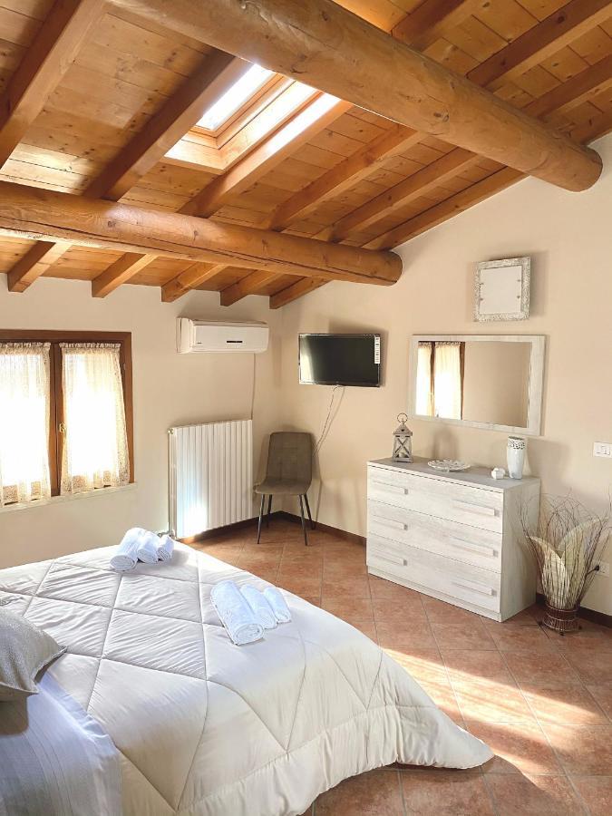Casa Vacanze Raggio Di Sole Apartment Valeggio sul Mincio Exterior foto